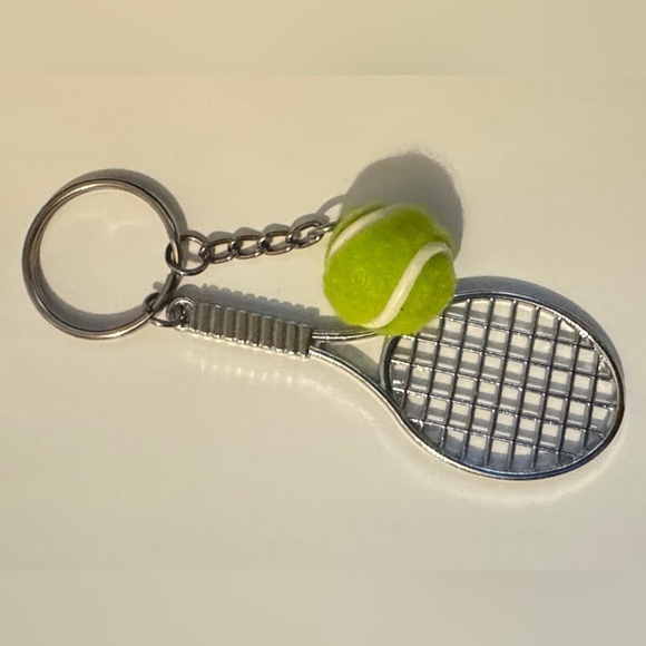Tennis Racket & Ball Keychain - Picture 1 of 1